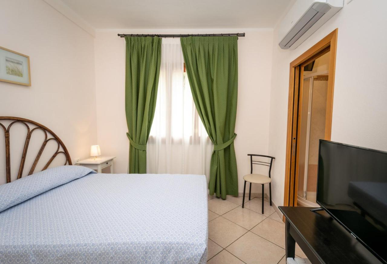 Hotel Anna Fetovaia Exterior photo
