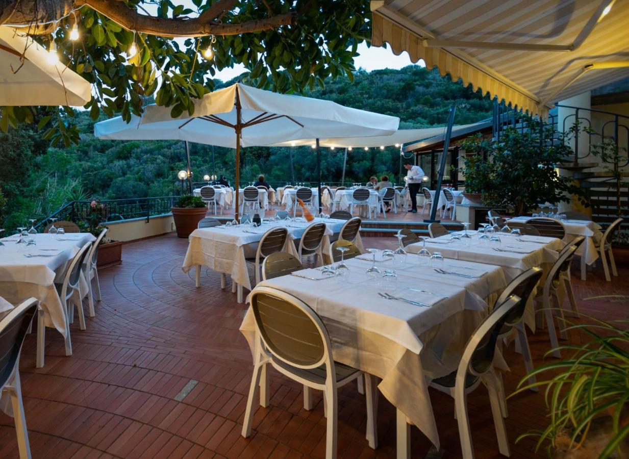 Hotel Anna Fetovaia Exterior photo