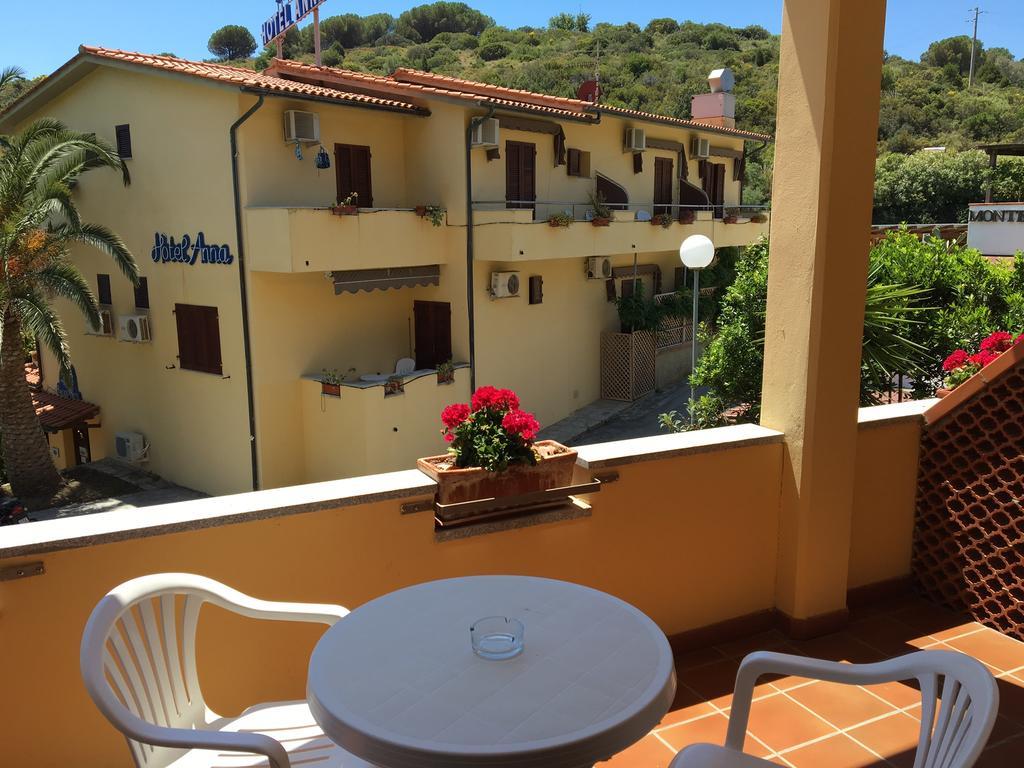Hotel Anna Fetovaia Exterior photo